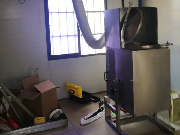 T60Ex二甲苯溶劑回收機(jī)